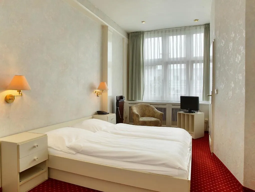 Hotel Bellmoor Im Dammtorpalais Hamburg 3*,