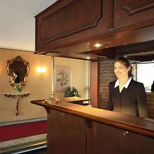 3* Hotell Lafayette